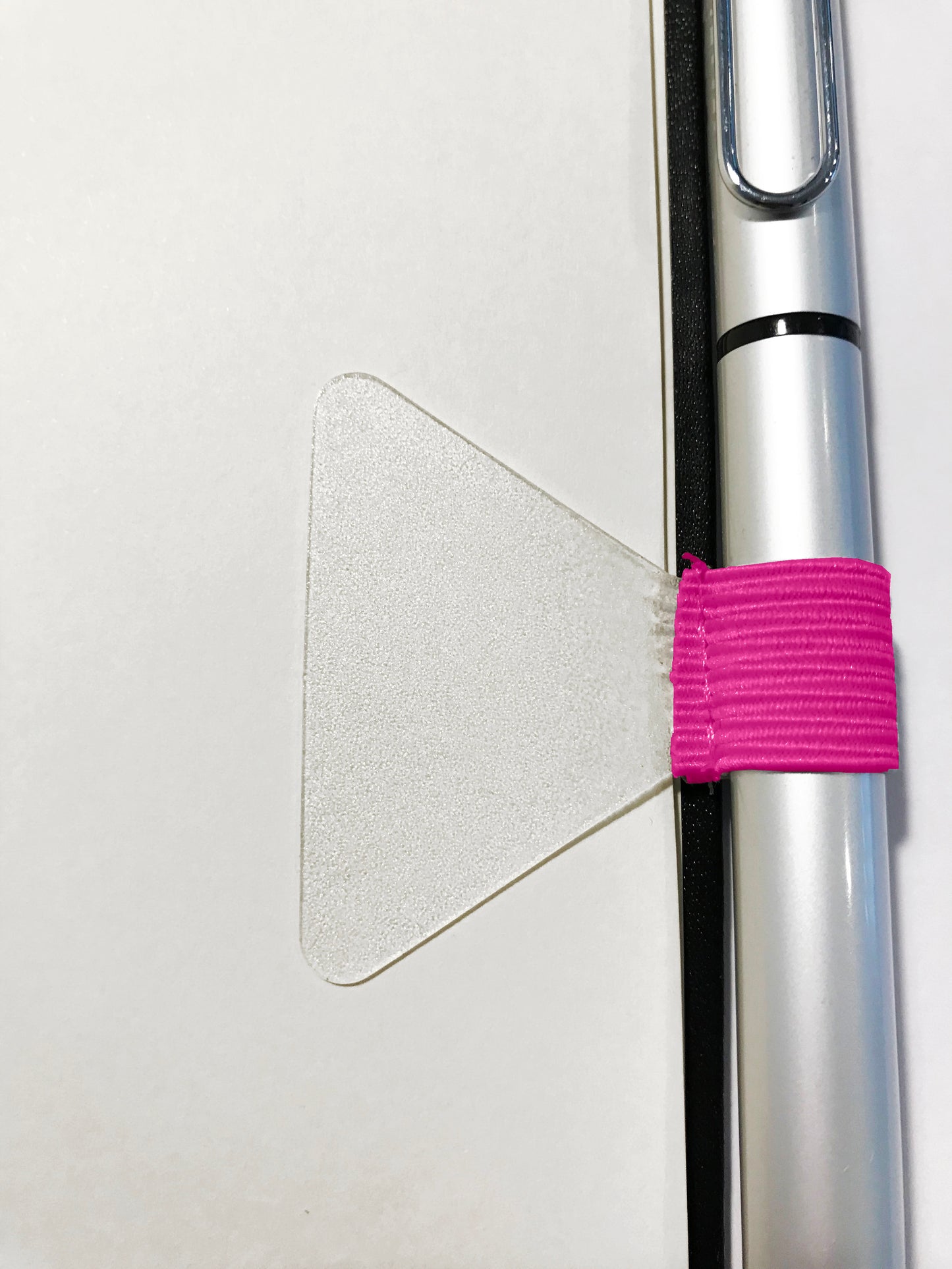 Detailansicht pinke Stiftschlaufe
