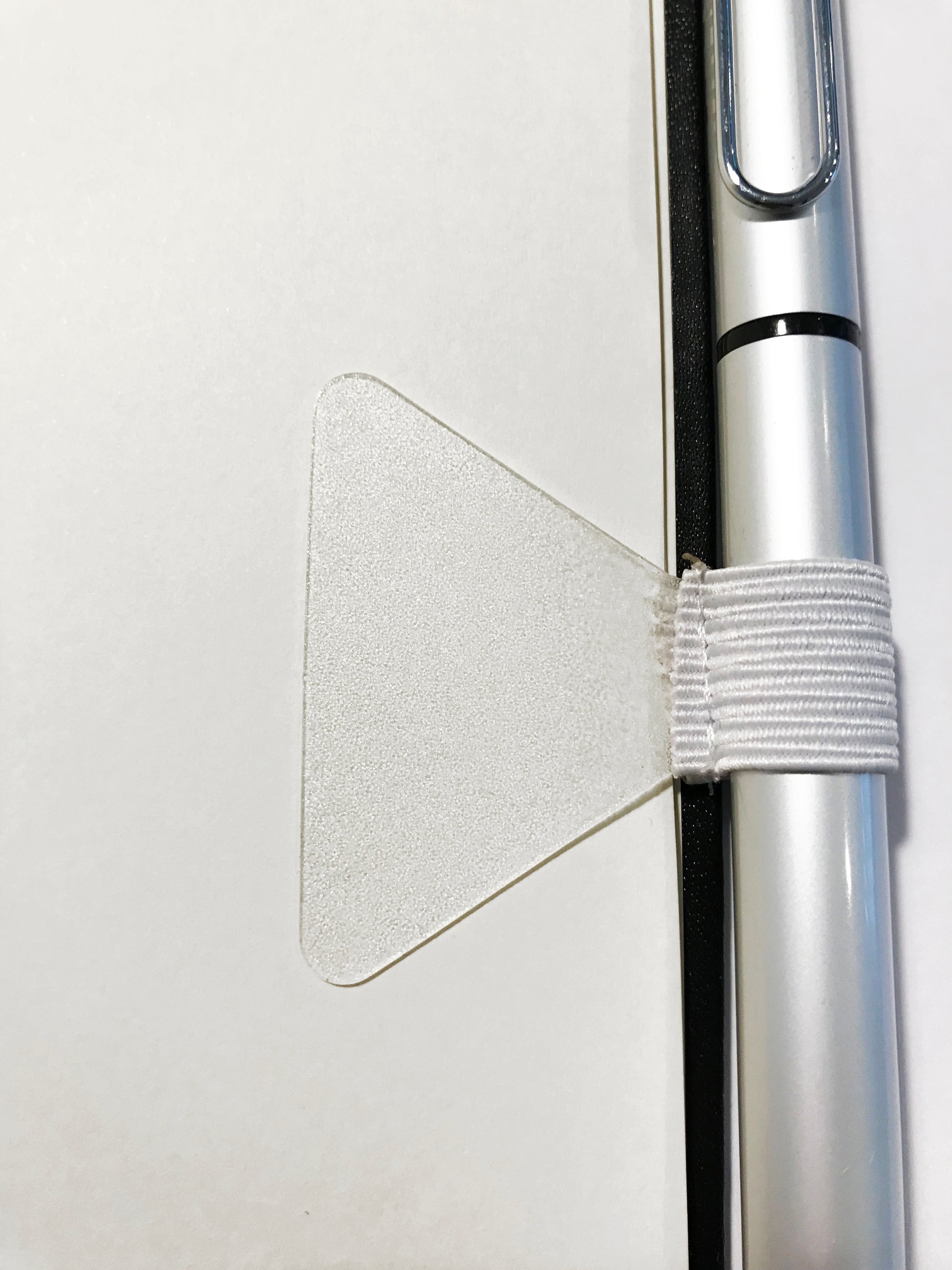 Detailansicht Pen Loop weiß